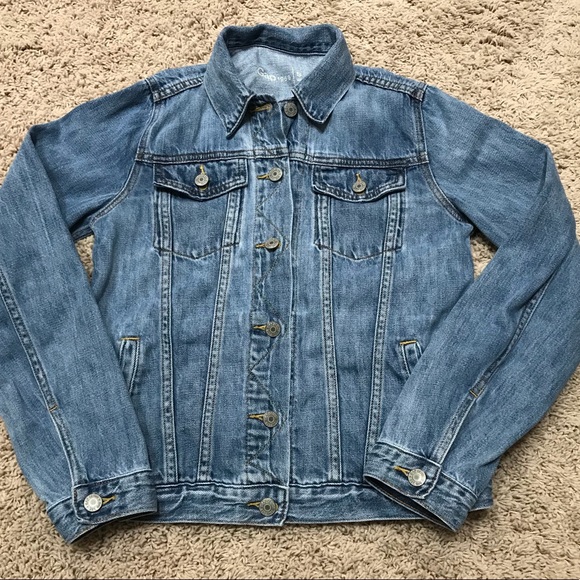 Gap Denim Jacket - Like New - Picture 1 of 2